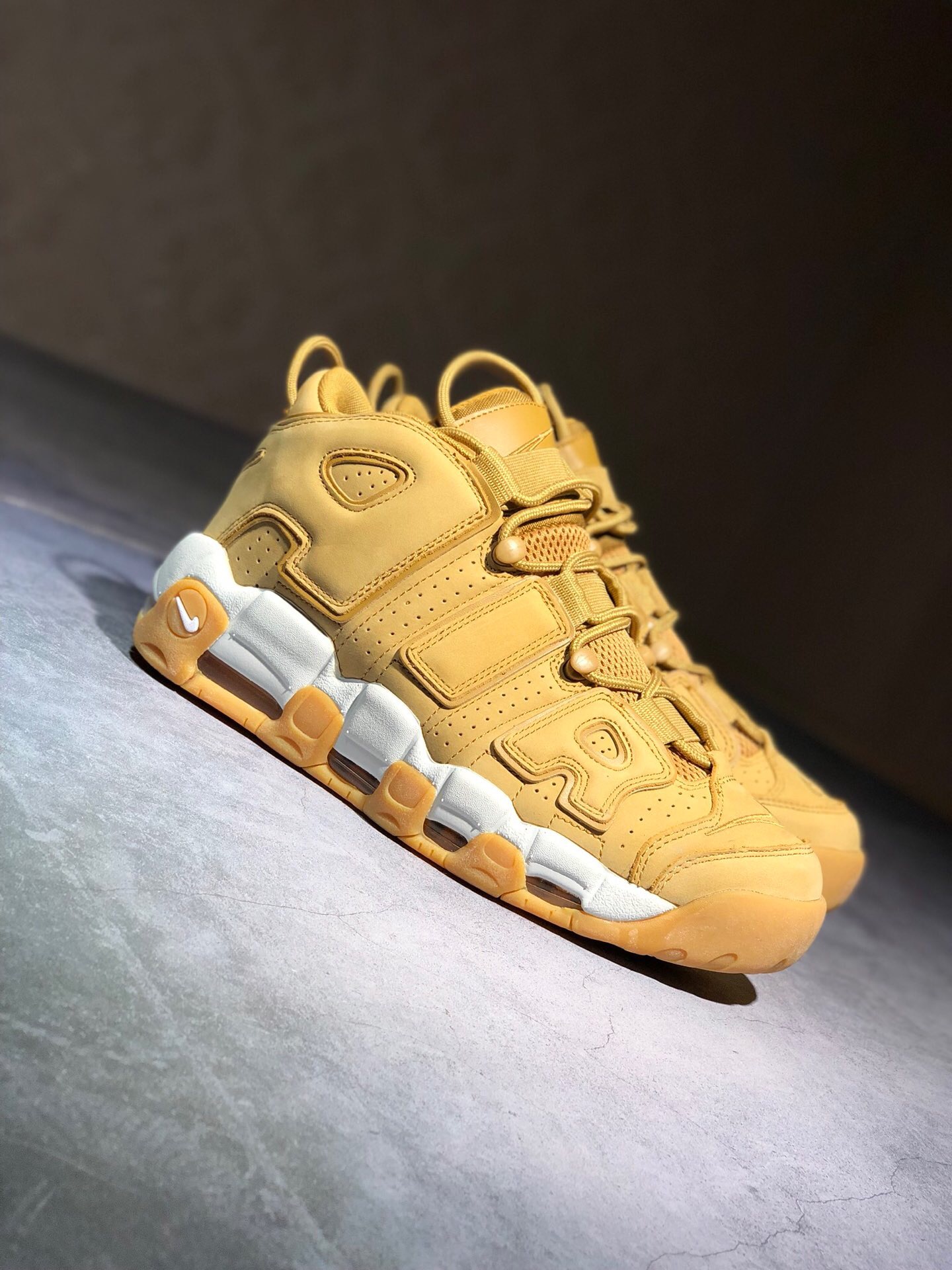 Authentic Nike Air More Uptempo Premium 